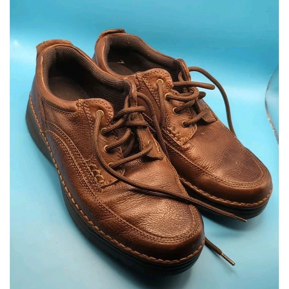 MEN'S G.H. BASS BROWN‎ LEATHER WALKING  SHOES SIZE 8M